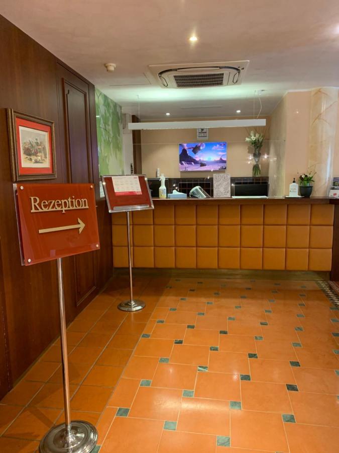 Hotel Neue Post I Self Check-In Innsbruck Ngoại thất bức ảnh